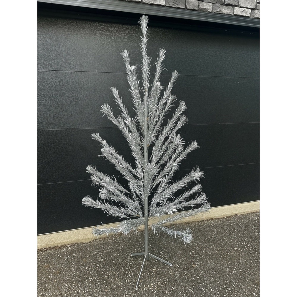 Vintage PECO 1622 6' Silver Aluminum 46 Branch Christmas Tree Pom Pom MCM Retro